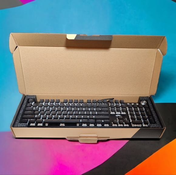 IBUYPOWER Mech 3 LT Color Change Mechanical Gaming Keyboard - Picture 5 of 6